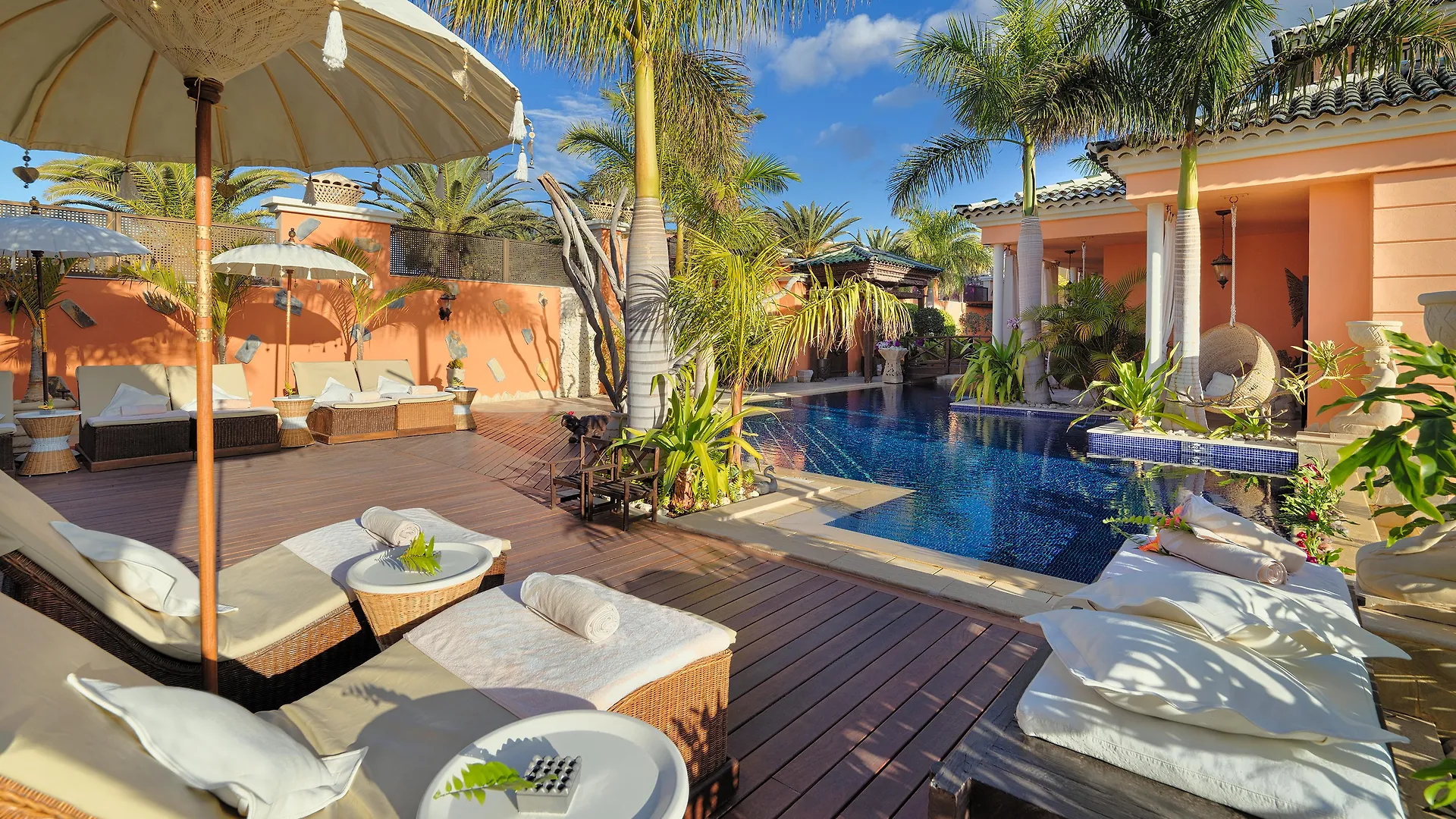 Royal Garden Villas, Luxury Hotel Costa Adeje