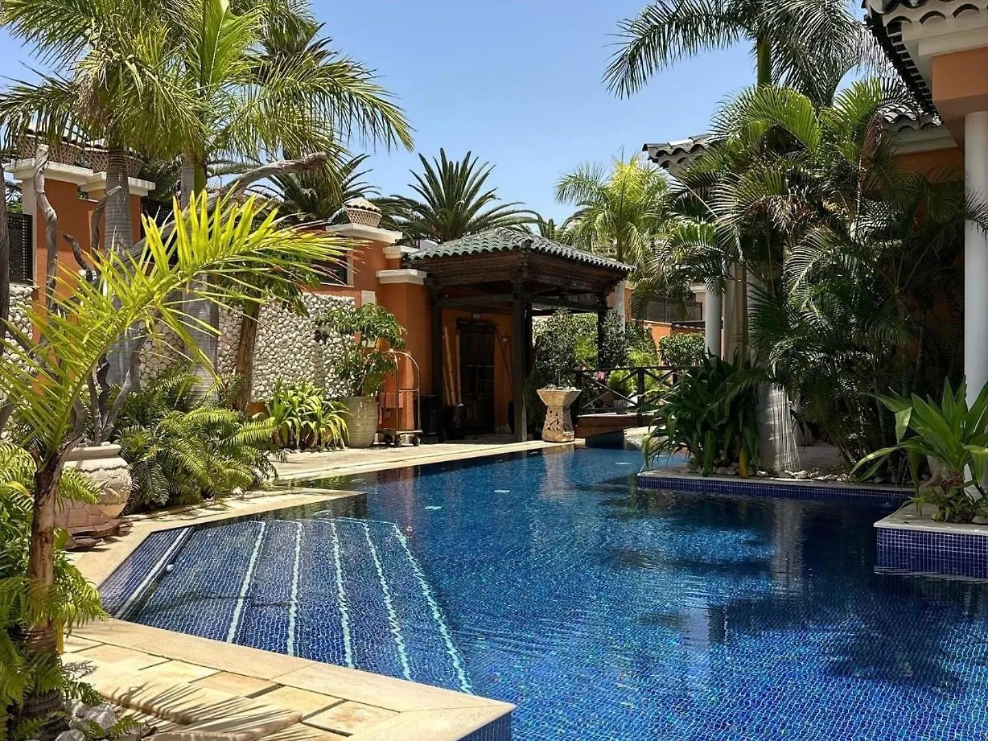 Royal Garden Villas, Luxury Hotel Costa Adeje   Costa Adeje (Tenerife)